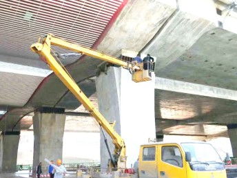 圖 成都高空作業(yè)車租賃 登高車 路燈車 升降車租賃 成都租賃