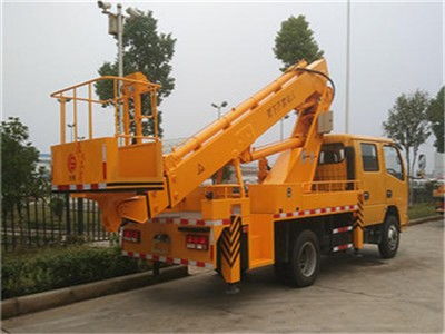 圖 北京通州區(qū)路燈車出租 北京租賃