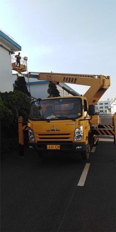 大理路燈安裝車出租 高空作業(yè)車租賃