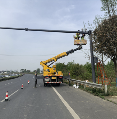 瀘州江陽區(qū)路燈車出租、瀘縣高空作業(yè)車出租