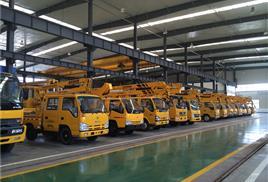 常熟升空車與路燈車出租服務(wù)全解析